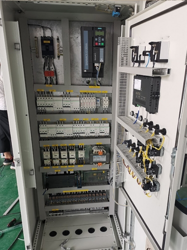 廢氣PLC柜-西門子品牌S7-200 SMART系列